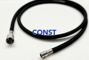 黑色尼龙编织360°防缠绕厨房可拉伸软管